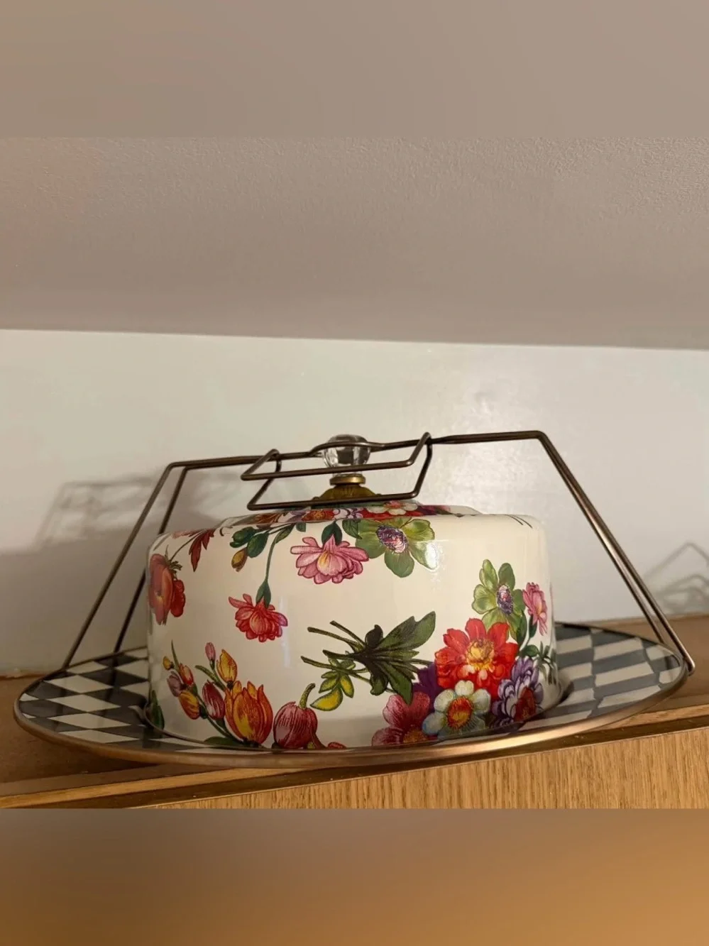 Mackenzie Childs White Flower Market Cake Carrier